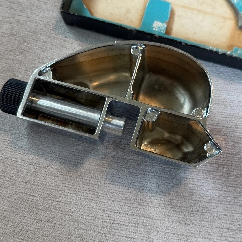 VINTAGE DEXTER MAT CUTTER FOR PHOTO FRAMES SCRAPBOOKING
